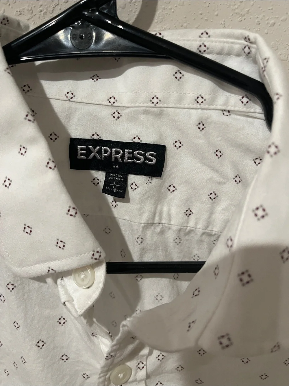 Express Men’s White Short-Sleeve Button-Up Shirt with Micro Dot Print Size L